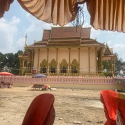 Phumi Samraong Pagoda - Phumi Samraong