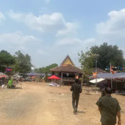 Phumi Samraong Pagoda - Phumi Samraong