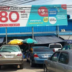 Ochheuteal Market - Sihanoukville