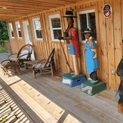 Local Art and Craft Shops - Attawapiskat