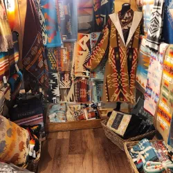 Local Art and Craft Shops - Attawapiskat