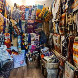 Local Art and Craft Shops - Attawapiskat