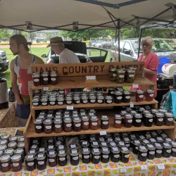 Aurora Farmers' Market - Aurora