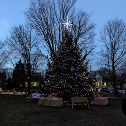 Aurora Town Park - Aurora