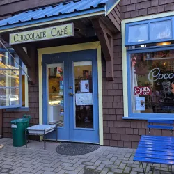 Artisan Square - Bowen Island