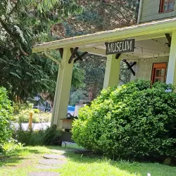 Bowen Island Museum and Archives - Bowen Island