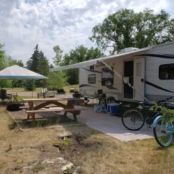 Tillebrook Provincial Park - Brooks