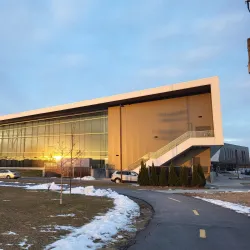 Brossard Aquatic Complex (Complexe aquatique de Brossard) - Brossard