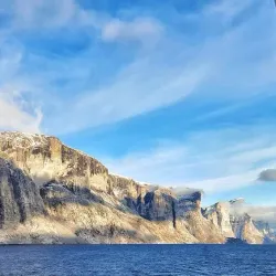 Cambridge Bay Waterfront - Cambridge Bay
