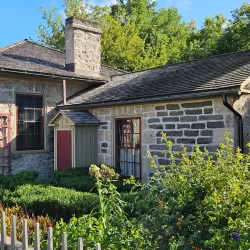 McDougall Cottage - Cambridge