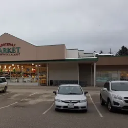 Castlegar Farmers Market - Castlegar