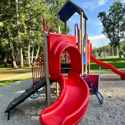 Kinnaird Park - Castlegar