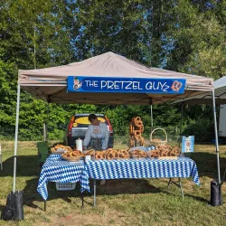 Comox Valley Farmers' Market - Comox