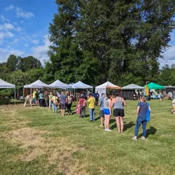 Comox Valley Farmers' Market - Comox
