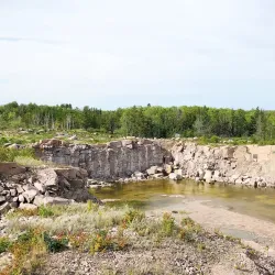 Blueberry Hill Trail - Deer Lake