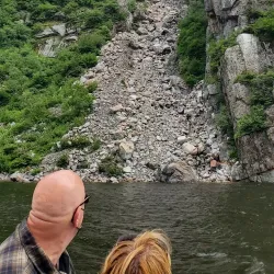 Western Brook Pond Fjord Tour - Deer Lake