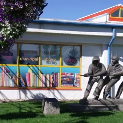 Drayton Valley Public Library - Drayton Valley