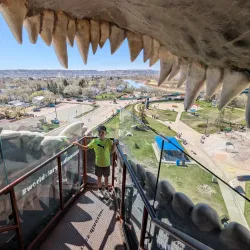 World's Largest Dinosaur - Drumheller