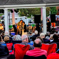Fonthill Farmers Market - Fonthill