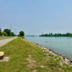 Welland Canal Parkway Trail - Fonthill