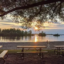 Voyageur Provincial Park - Fort Frances