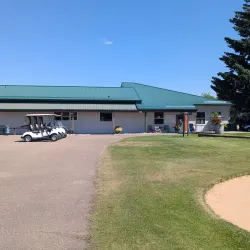 Pineview Golf Course - Fort Saskatchewan