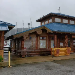 Gibsons Landing - Gibsons