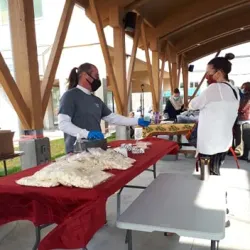 Granby Farmers' Market (Marché Public de Granby) - Granby