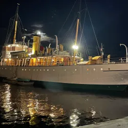 Halifax Waterfront Boardwalk - Halifax