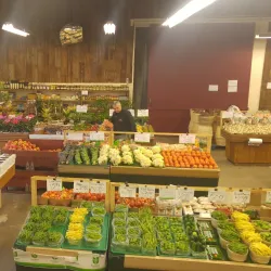 Holland Landing Farmers' Market - Holland Landing