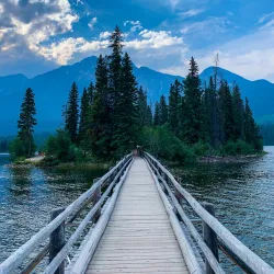 Pyramid Lake - Jasper