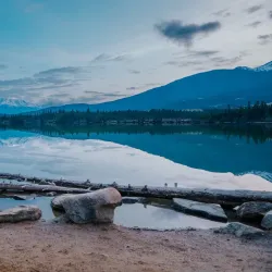 Pyramid Lake - Jasper