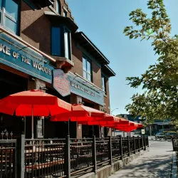 Lake of the Woods Brewing Company - Kenora