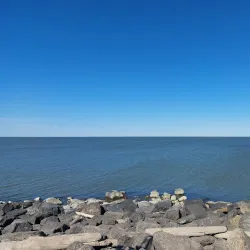 Arctic Ocean Coastline - Kugluktuk