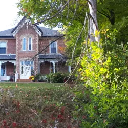 Wakefield Village - La Peche