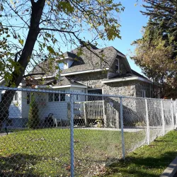 Maison des jeunes de Laval - Laval