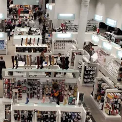 Shopping Centre Carrefour Laval - Laval