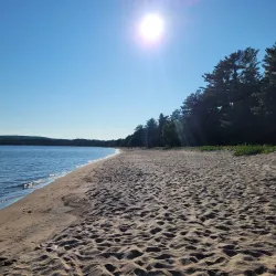 Pancake Bay Provincial Park - Marathon