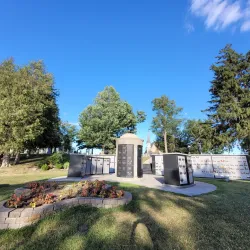 Little Lake Cemetery - Midland