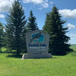 Pembina Valley Provincial Park - Morden