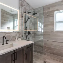 Halcyon Hot Springs - Nakusp