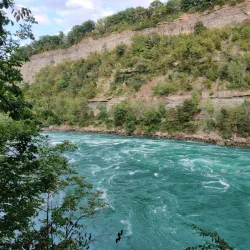 Niagara Glen Nature Reserve - Niagara Falls