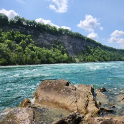 Niagara Glen Nature Reserve - Niagara Falls