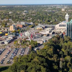 Skylon Tower - Niagara Falls