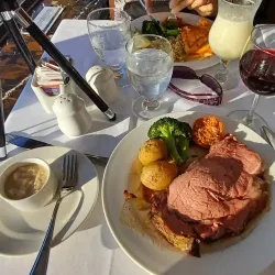 Skylon Tower - Niagara Falls