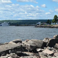 Chief Commanda II Cruise - North Bay