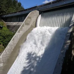 Cleveland Dam and Capilano River Regional Park - North Vancouver