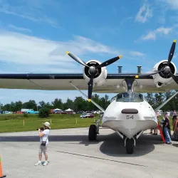 Billy Bishop Regional Airport - Owen Sound