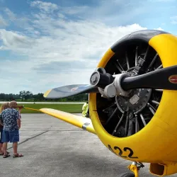 Billy Bishop Regional Airport - Owen Sound