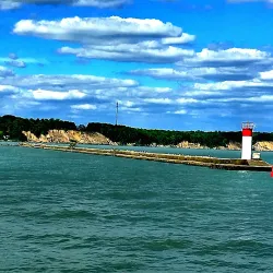 Port Stanley Lighthouse - Port Stanley